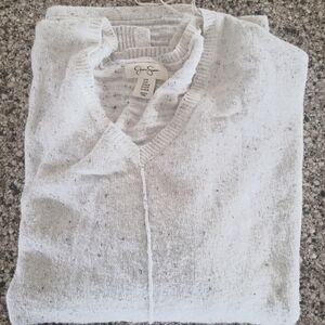 Soft Jessica Simpson sweater